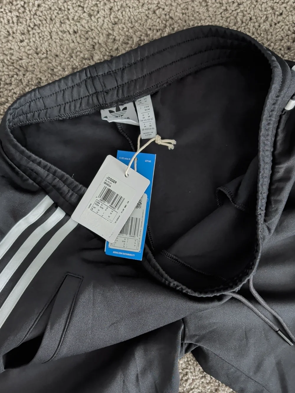 adidas Men's Black Jogger Pants Size M